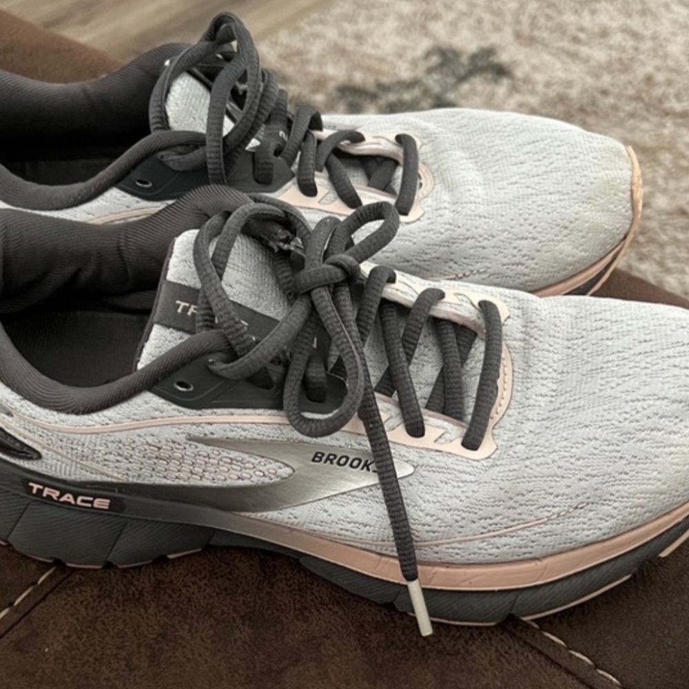 Brooks Women's Athletic Shoes - Light Gray and Soft Pink